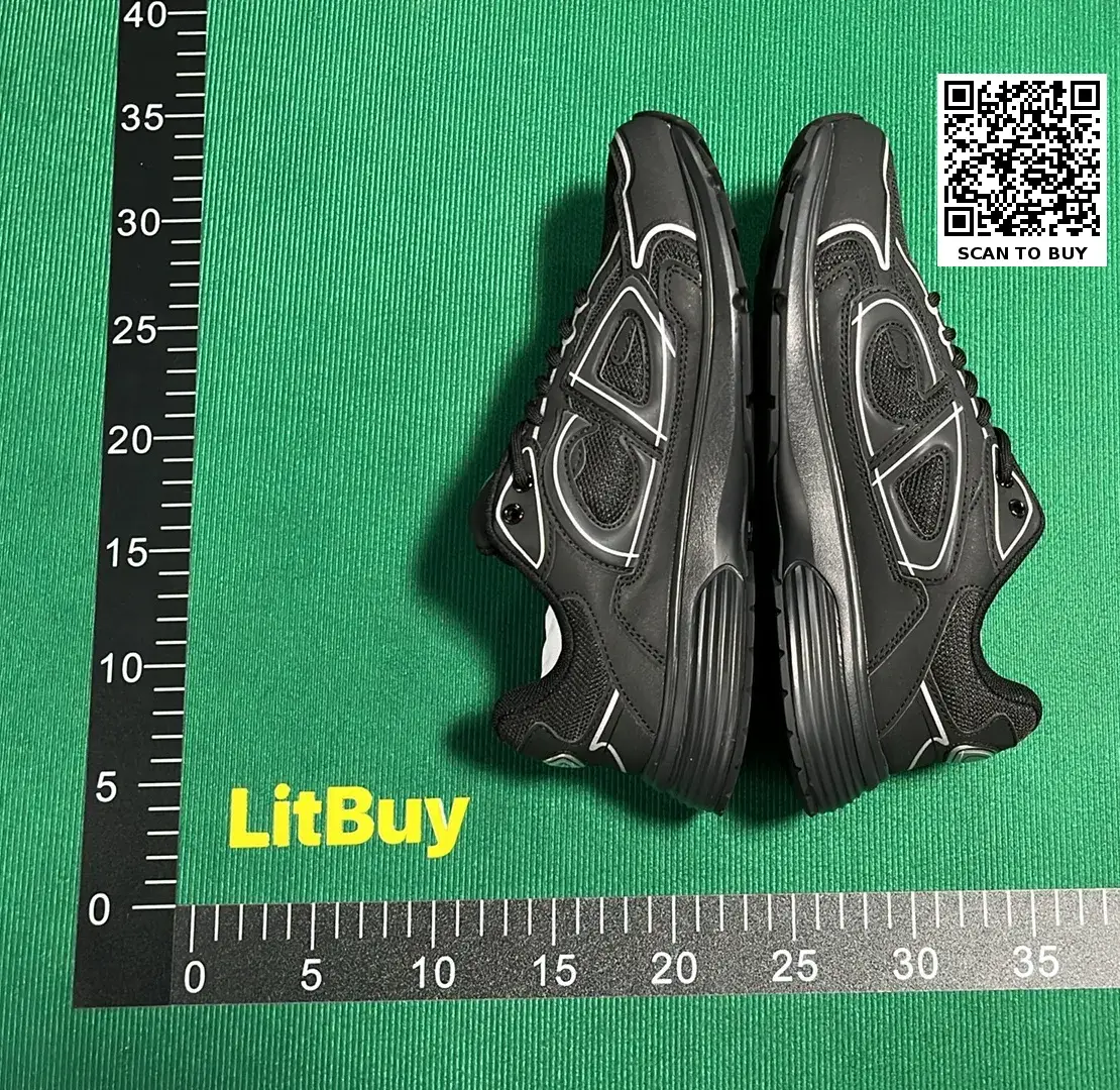 DC B30-L  in the Best OopBuy Spreadsheet QC photos