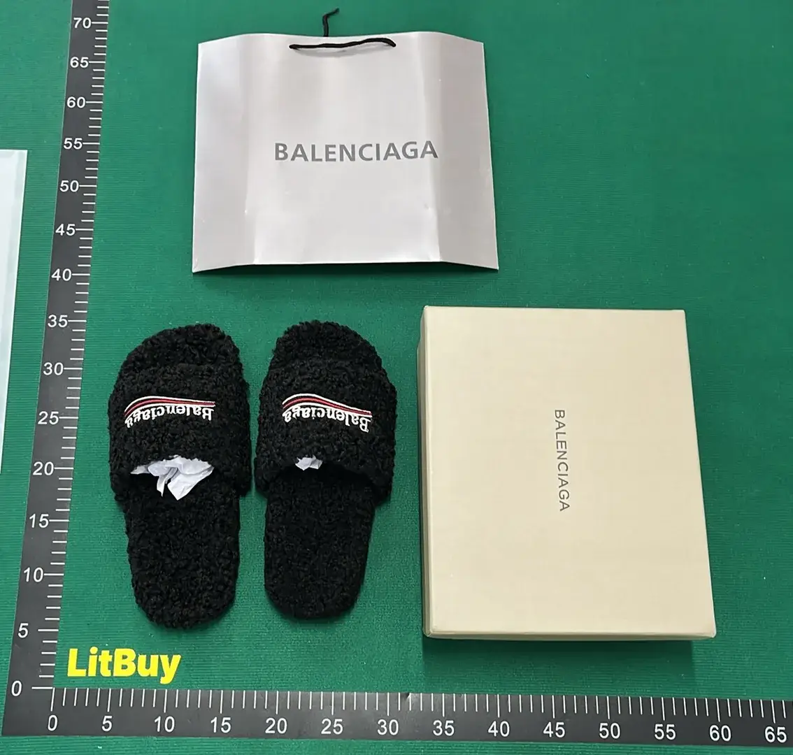 Balenciaga Furry (5+)  in the Best OopBuy Spreadsheet QC photos