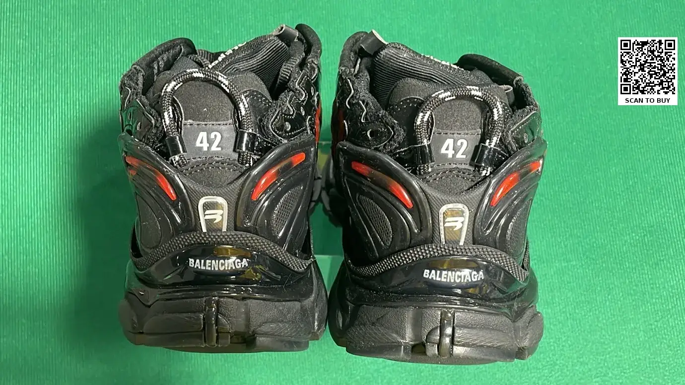 Balenciaga Runner （20+）  in the Best OopBuy Spreadsheet QC photos