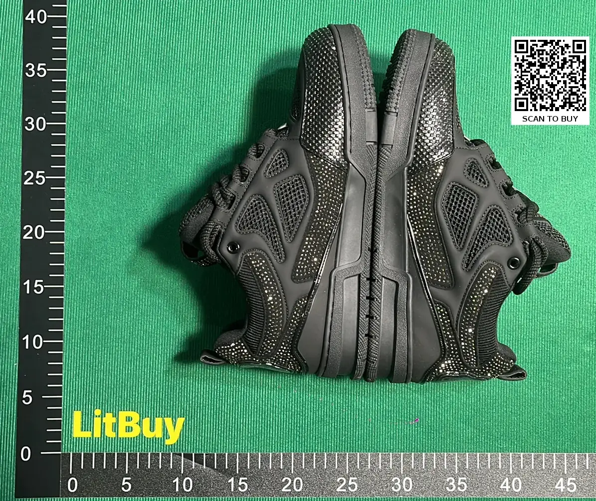 Shoes of L'SS LV LOUIS VUITTON  in the Best OopBuy Spreadsheet QC photos