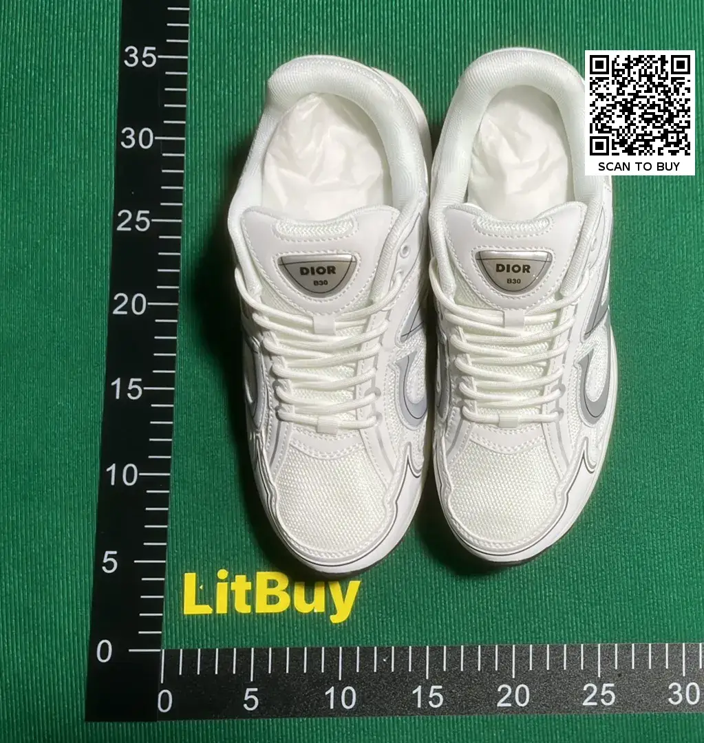 DC B30-L  in the Best OopBuy Spreadsheet QC photos