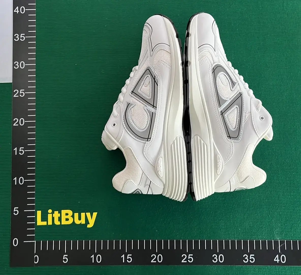 Dior B30 （10+）  in the Best OopBuy Spreadsheet QC photos