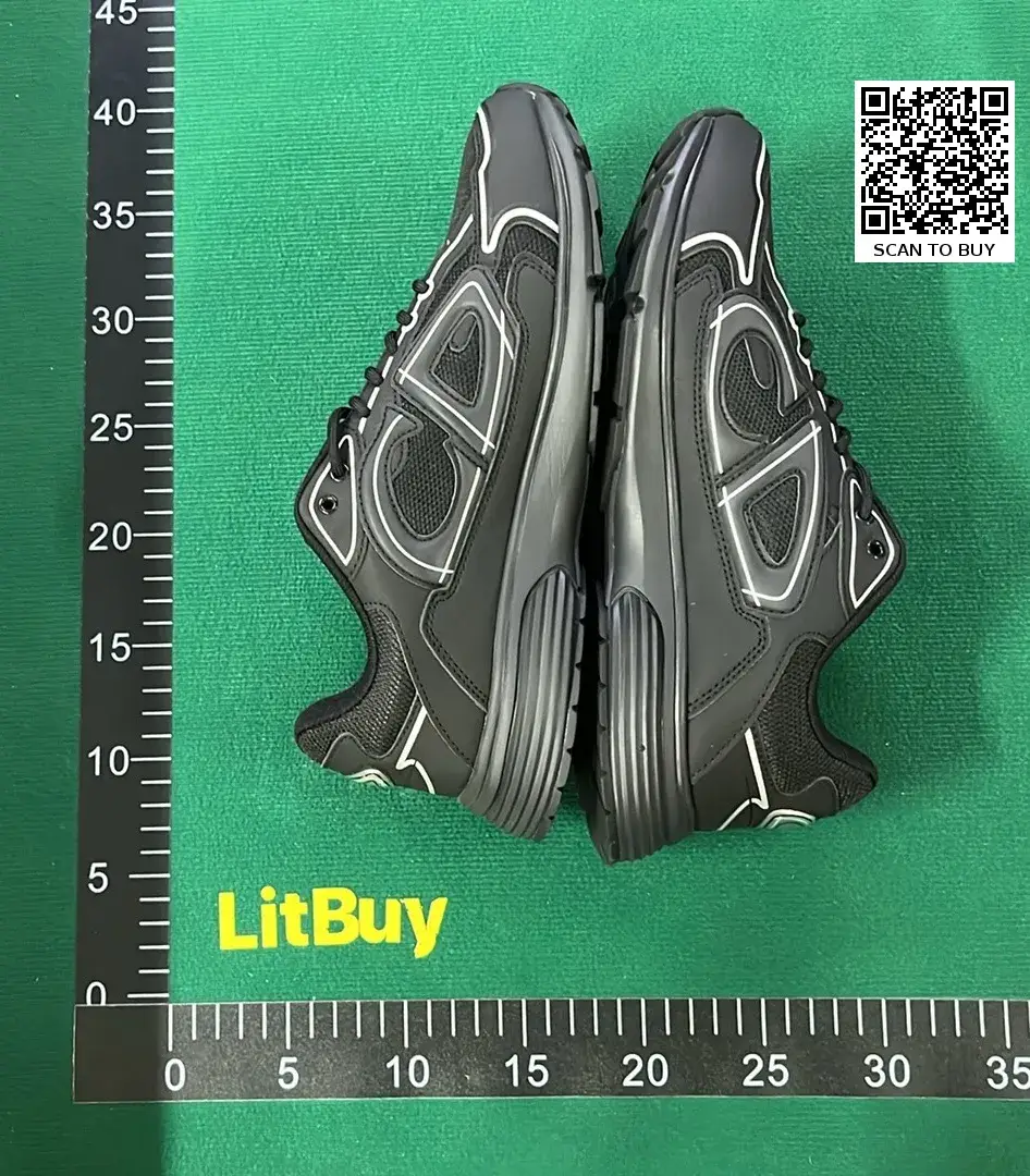 DC B30-L  in the Best OopBuy Spreadsheet QC photos