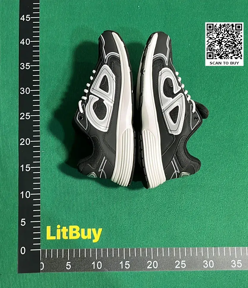 DC B30-L  in the Best OopBuy Spreadsheet QC photos