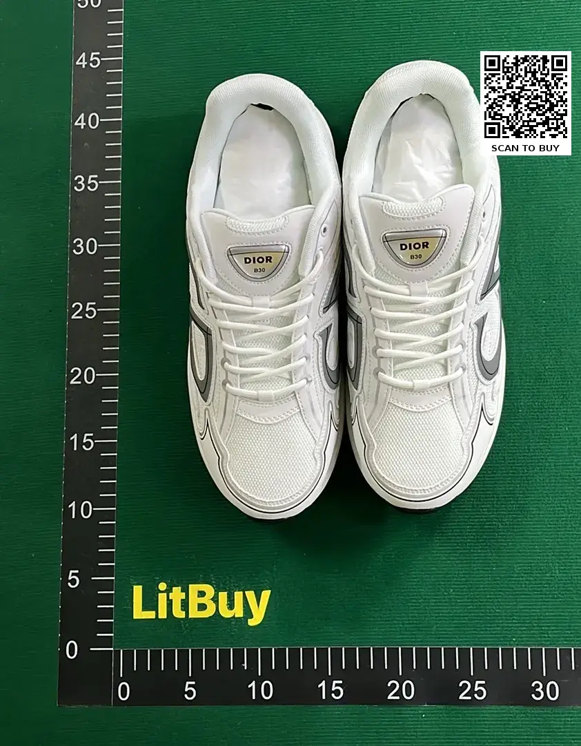 DC B30-L  in the Best OopBuy Spreadsheet QC photos