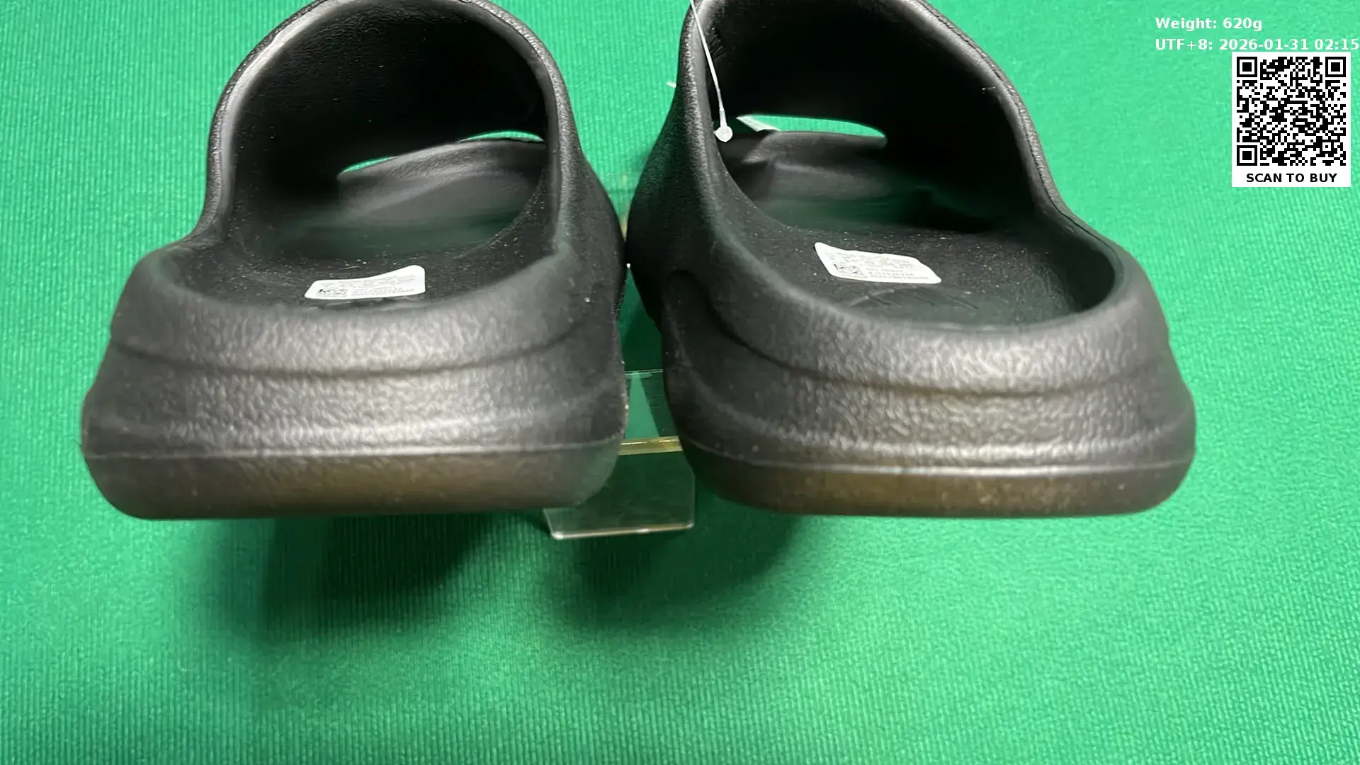 Adidas Originals Yeezy Slide (10+)  in the Best OopBuy Spreadsheet QC photos
