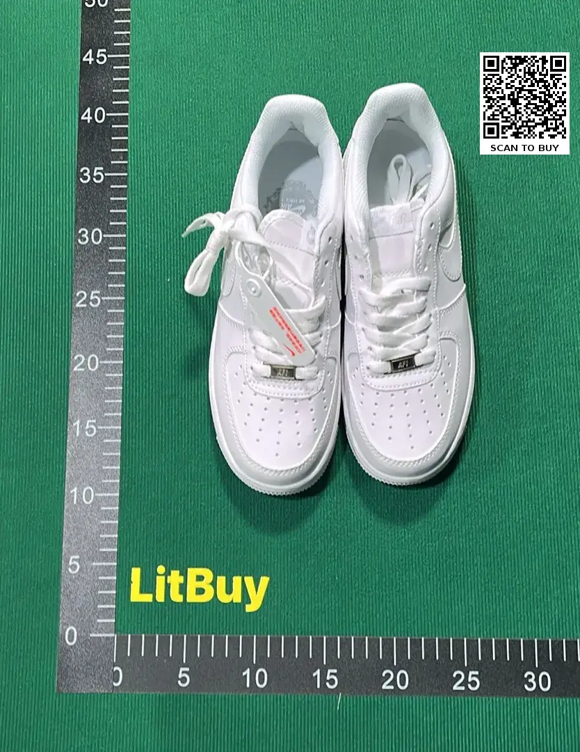Nike Air Force 1 (20+)  in the Best OopBuy Spreadsheet QC photos