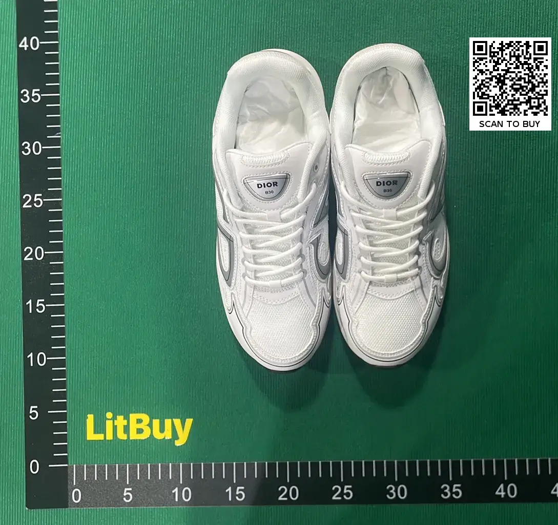 DC B30-L  in the Best OopBuy Spreadsheet QC photos