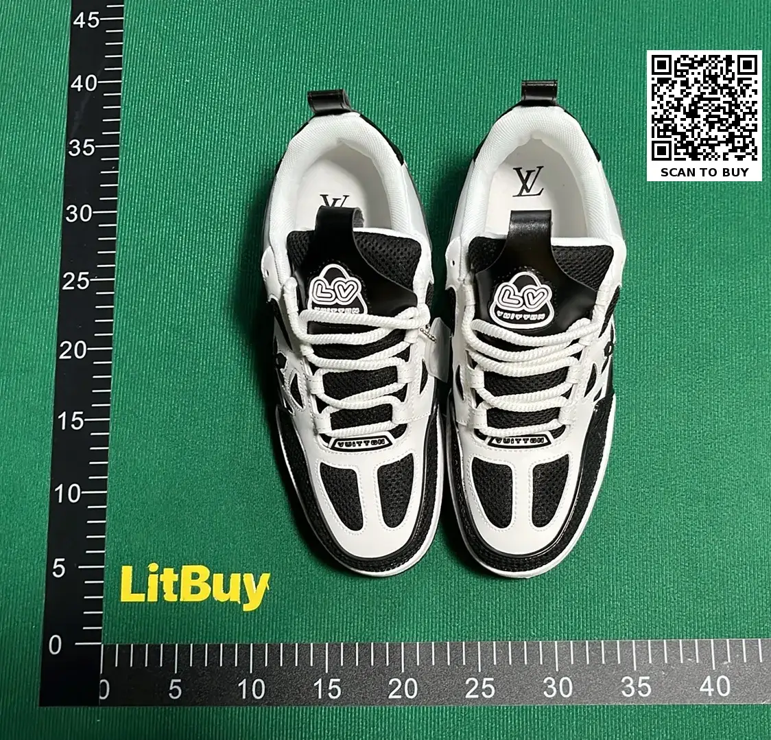 Louis Vuitton Trainer （25+）  in the Best OopBuy Spreadsheet QC photos