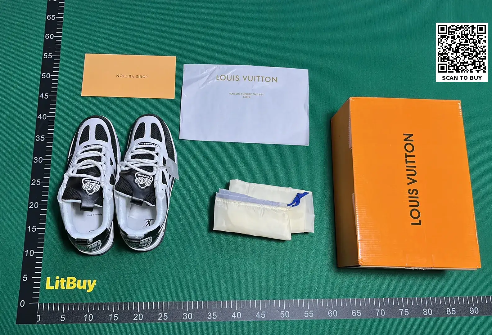 Louis Vuitton Trainer （25+）  in the Best OopBuy Spreadsheet QC photos