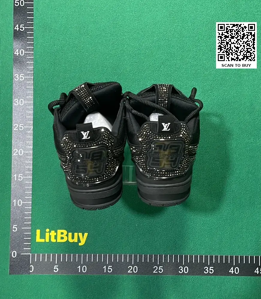 Shoes of L'SS LV LOUIS VUITTON  in the Best OopBuy Spreadsheet QC photos