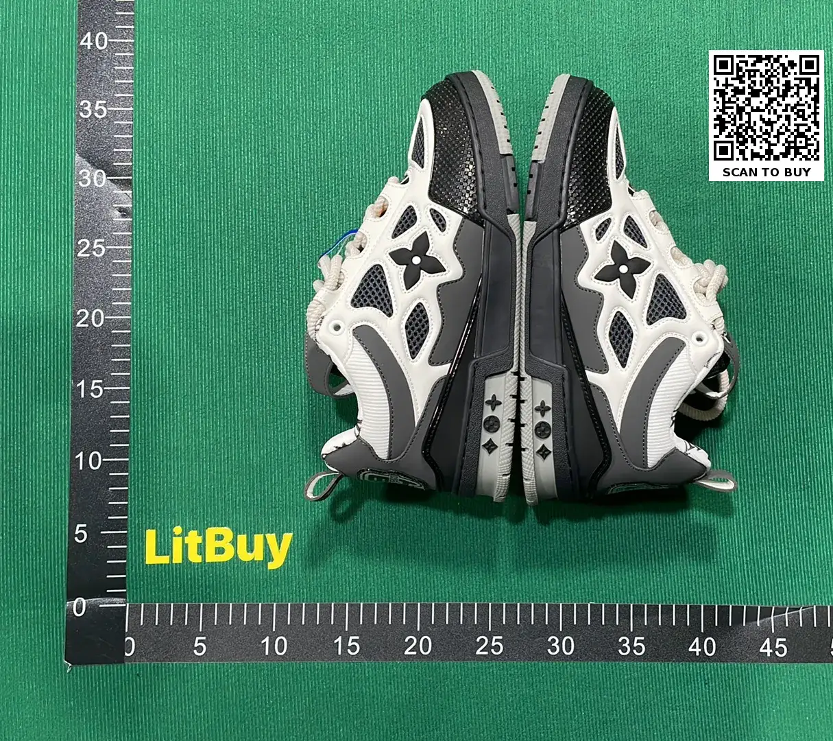 Shoes of L'SS LV LOUIS VUITTON  in the Best OopBuy Spreadsheet QC photos