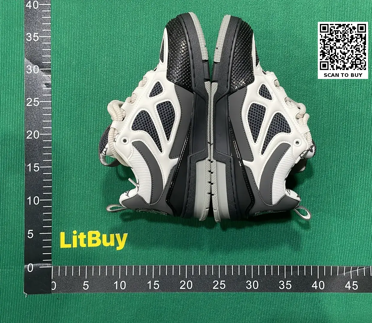 Shoes of L'SS LV LOUIS VUITTON  in the Best OopBuy Spreadsheet QC photos