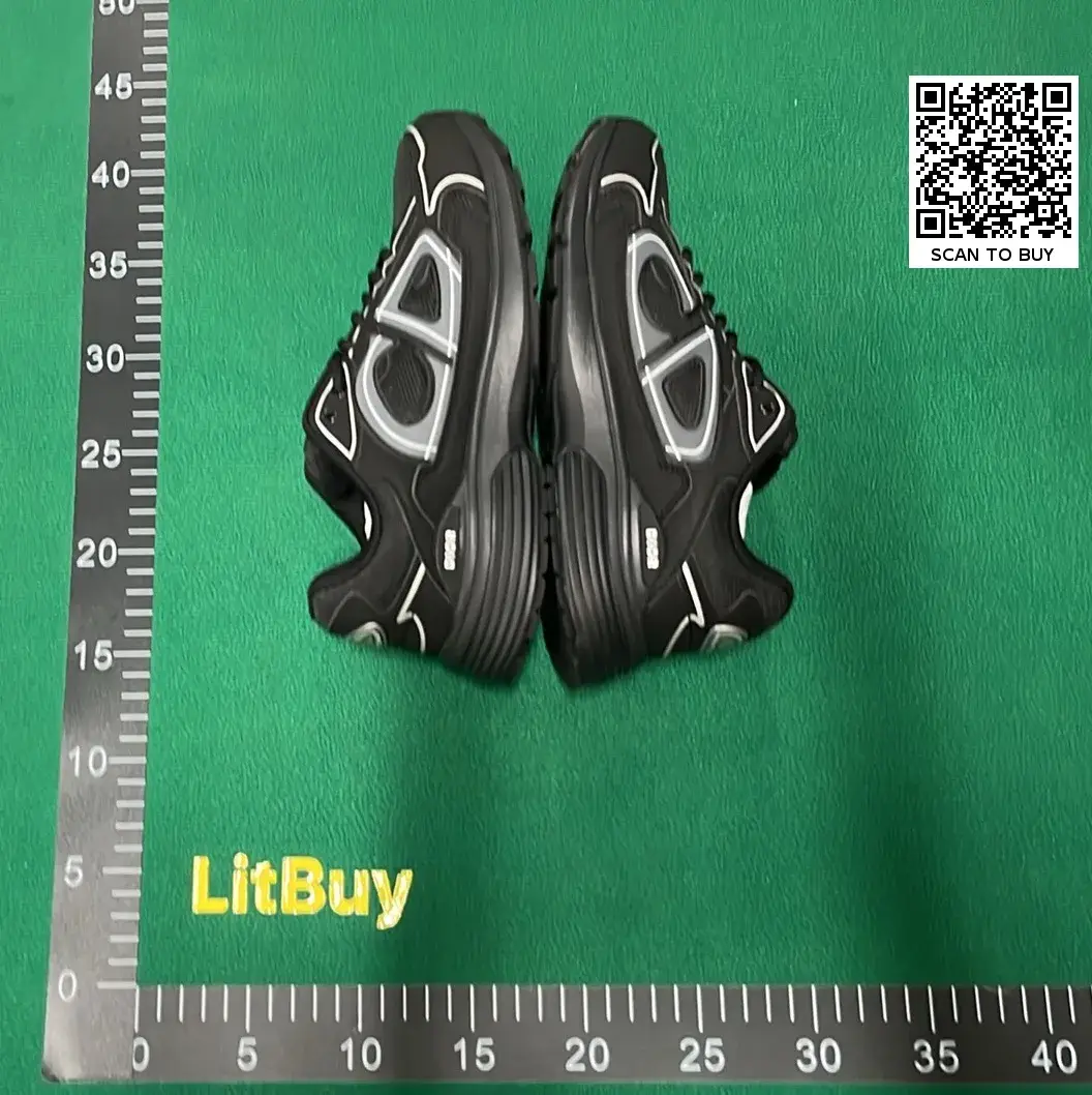 DC B30-L  in the Best OopBuy Spreadsheet QC photos