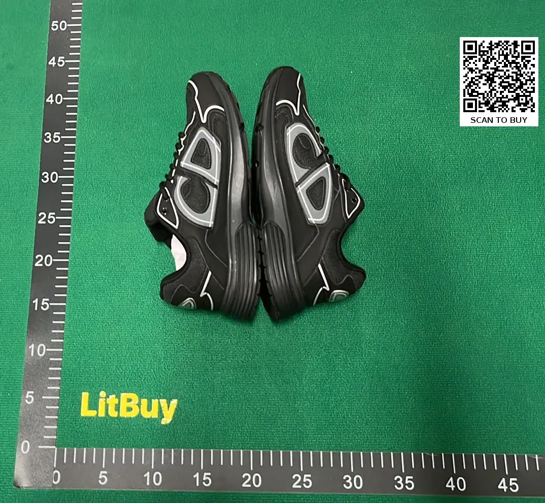 DC B30-L  in the Best OopBuy Spreadsheet QC photos