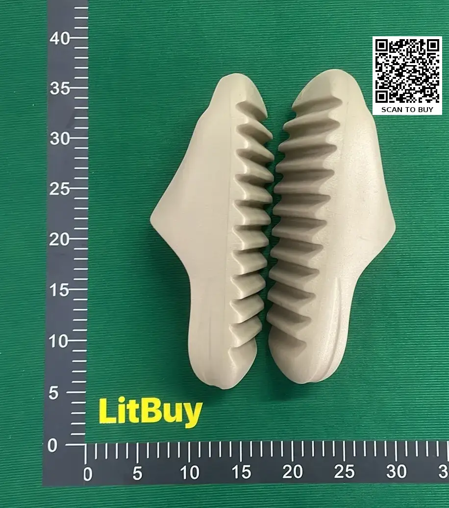 Adidas Originals Yeezy Slide (10+)  in the Best OopBuy Spreadsheet QC photos