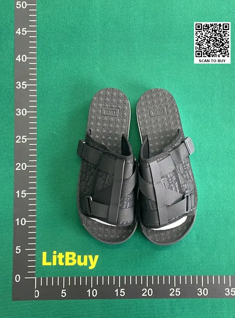 防滑外穿拖鞋  in the Best OopBuy Spreadsheet QC photos