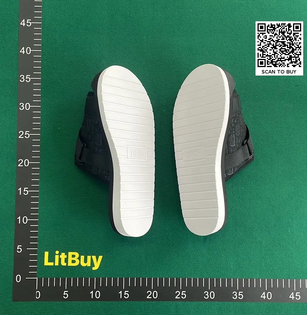 防滑外穿拖鞋  in the Best OopBuy Spreadsheet QC photos