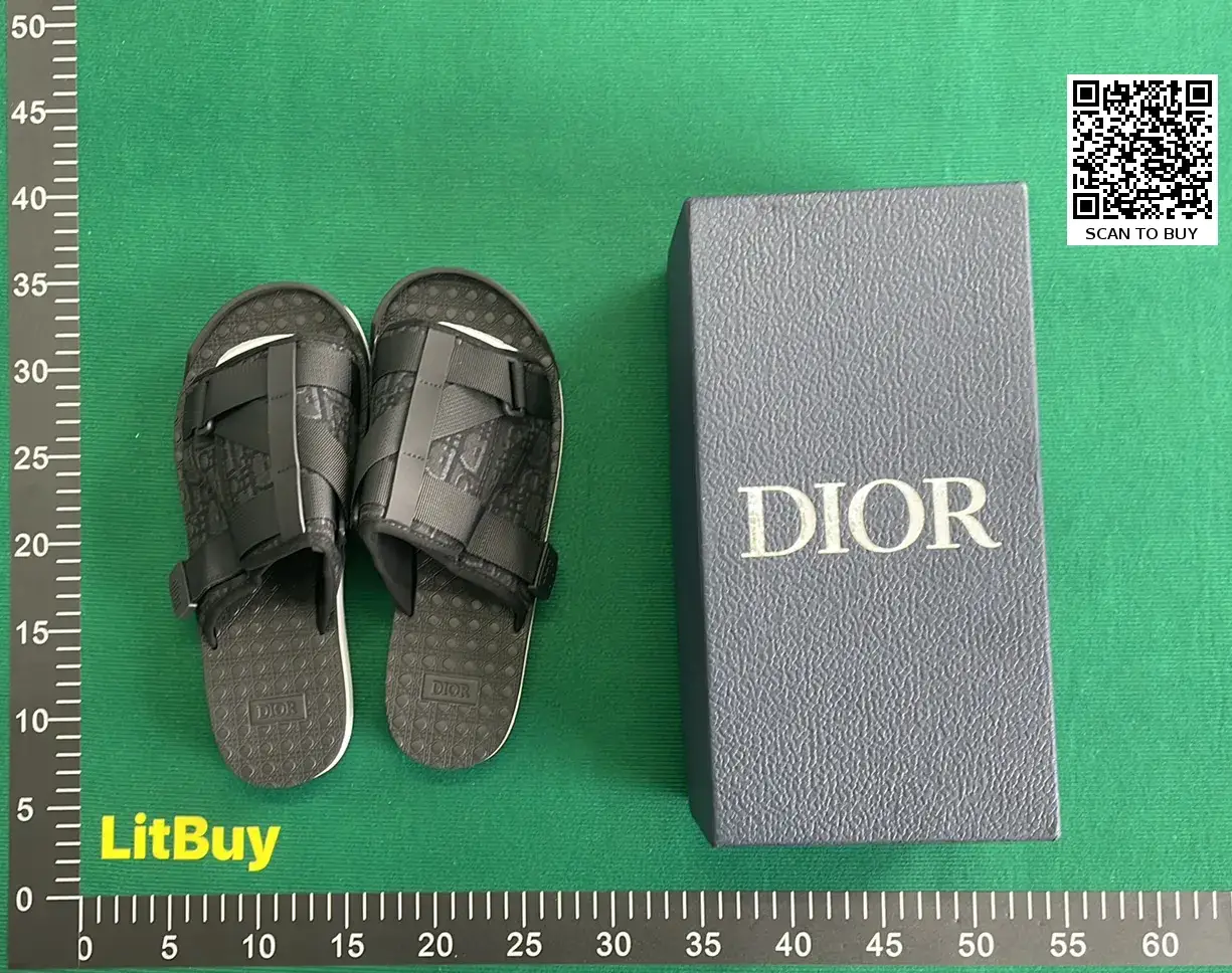 防滑外穿拖鞋  in the Best OopBuy Spreadsheet QC photos