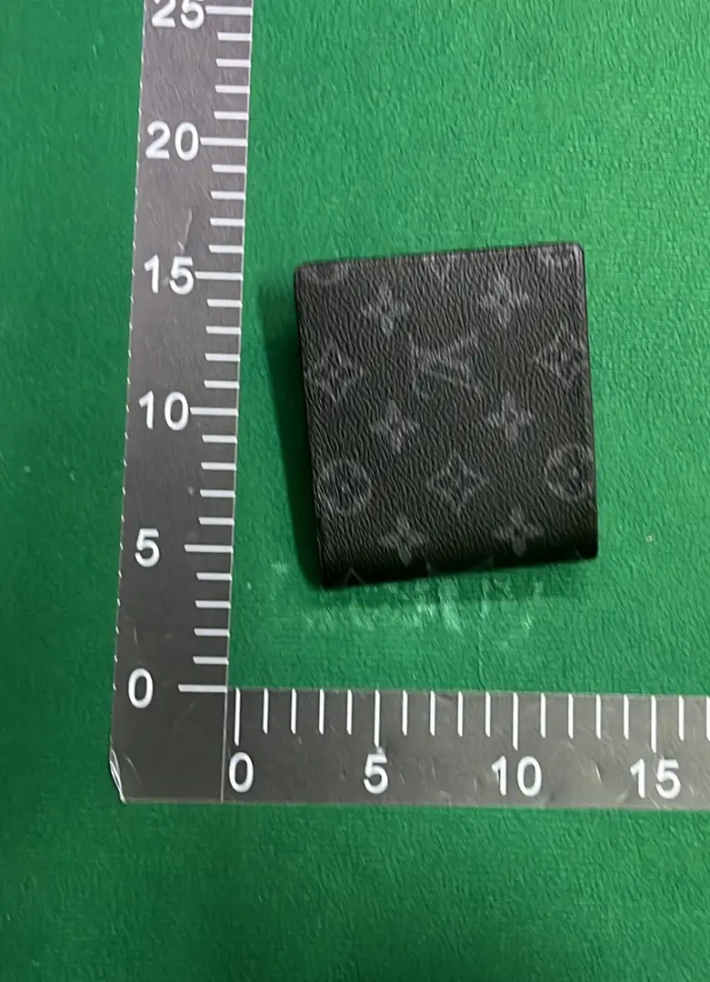 经典爆款-配色齐全，高端大气，配色齐全BBX-QBX-LVX-002-L  in the Best OopBuy Spreadsheet QC photos