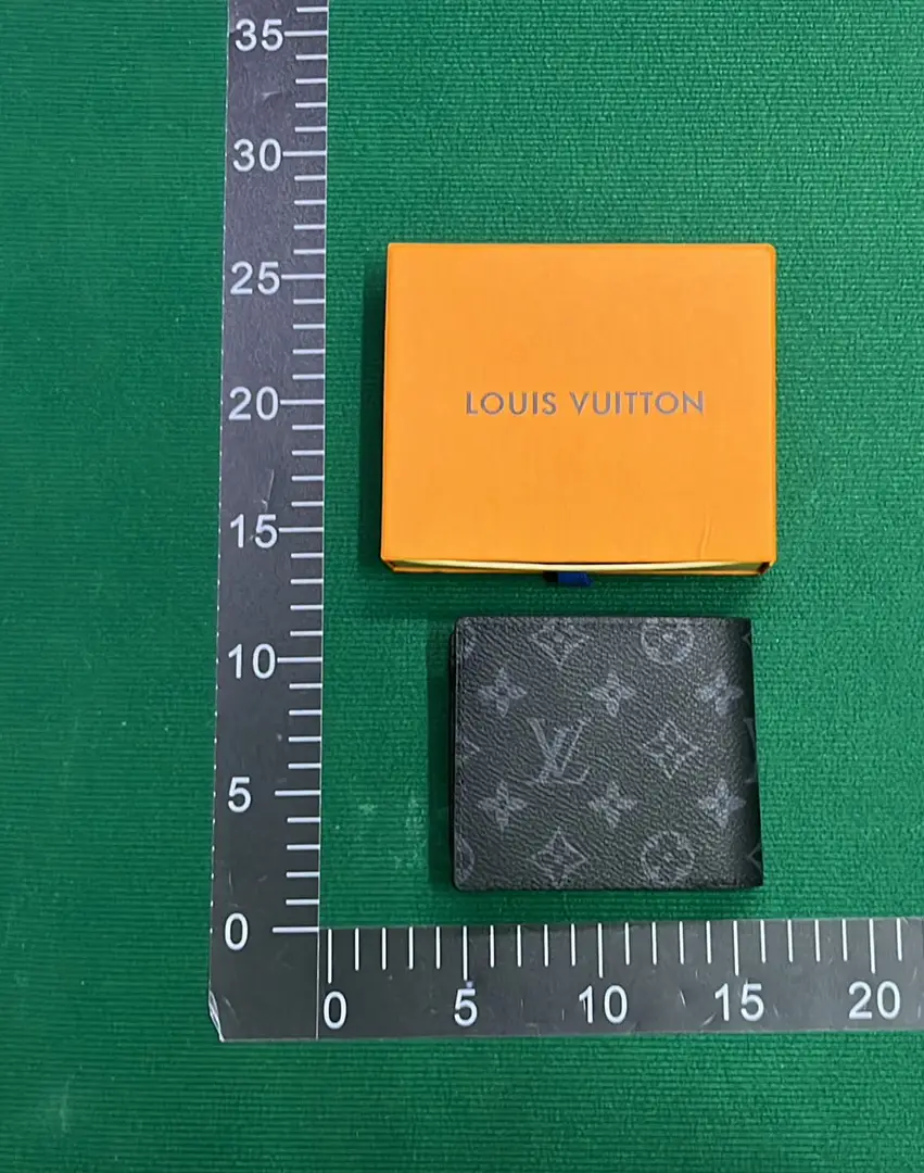 经典爆款-配色齐全，高端大气，配色齐全BBX-QBX-LVX-002-L  in the Best OopBuy Spreadsheet QC photos