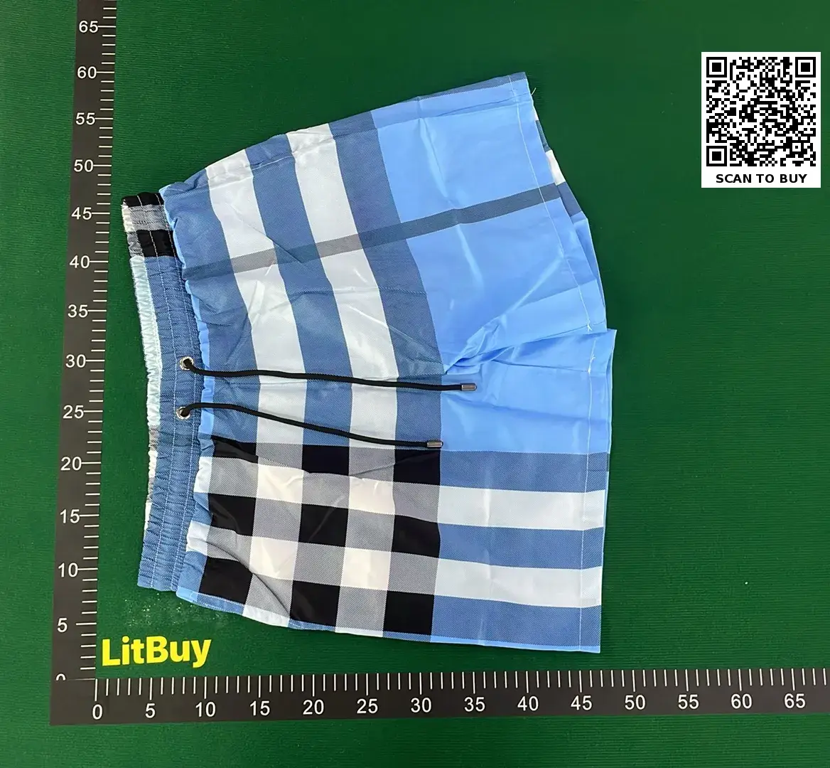 Fashion shorts  in the Best OopBuy Spreadsheet QC photos