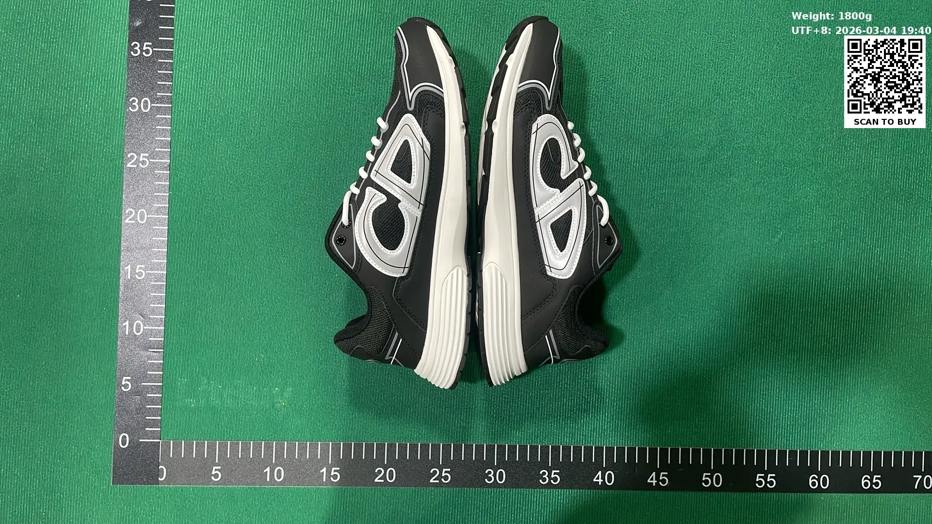 DC B30-L  in the Best OopBuy Spreadsheet QC photos