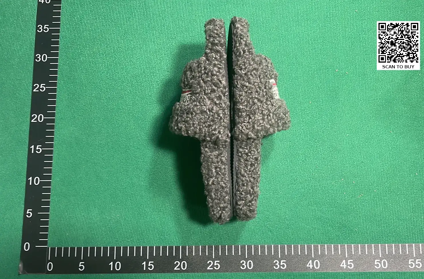 Balenciaga Furry (5+)  in the Best OopBuy Spreadsheet QC photos