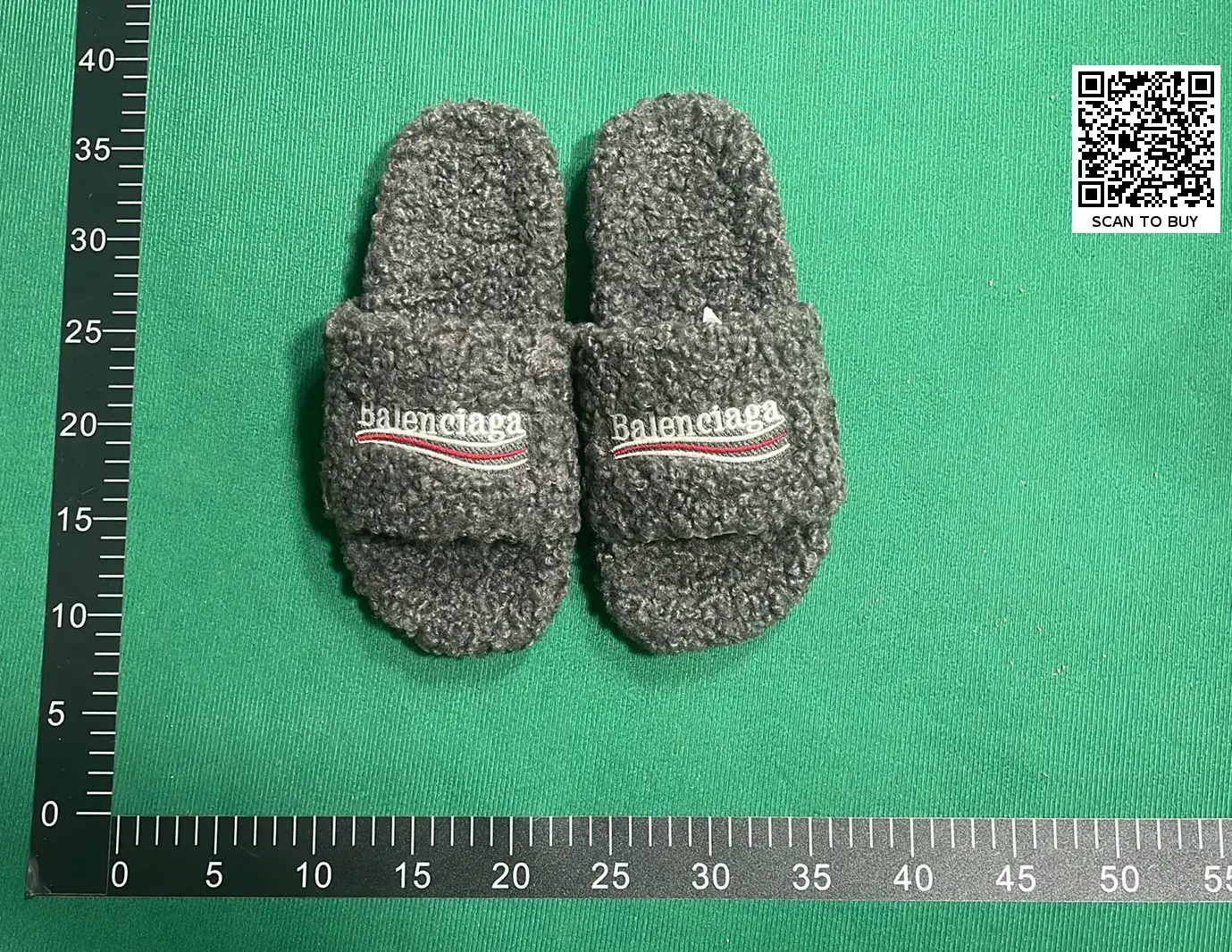 Balenciaga Furry (5+)  in the Best OopBuy Spreadsheet QC photos