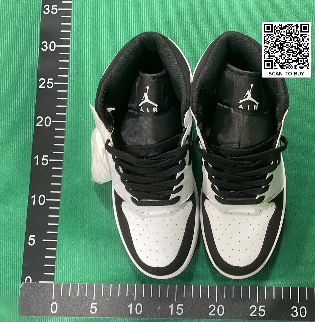 B0D 1.0中帮复古篮球鞋-L  in the Best OopBuy Spreadsheet QC photos