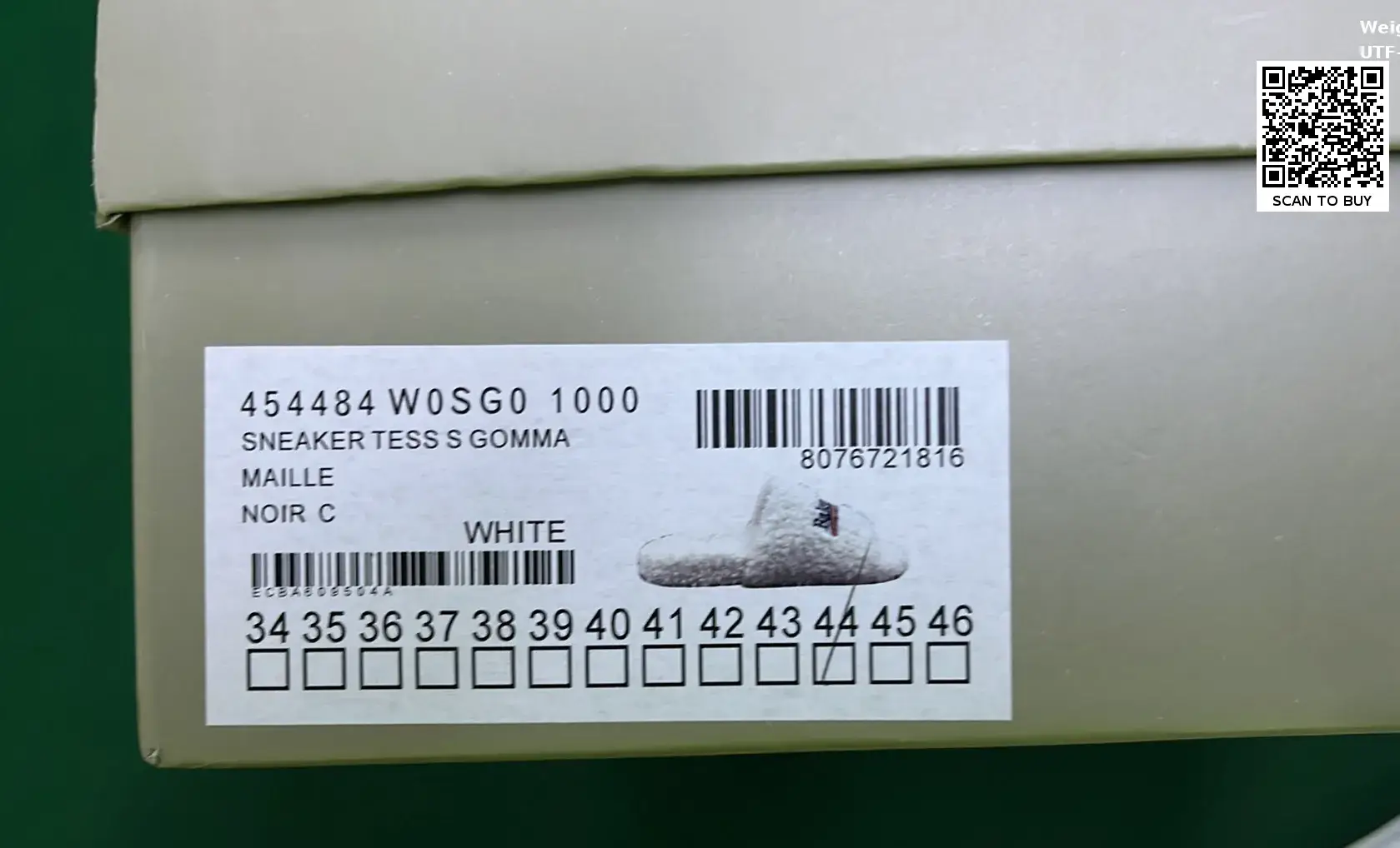 Balenciaga Furry (5+)  in the Best OopBuy Spreadsheet QC photos