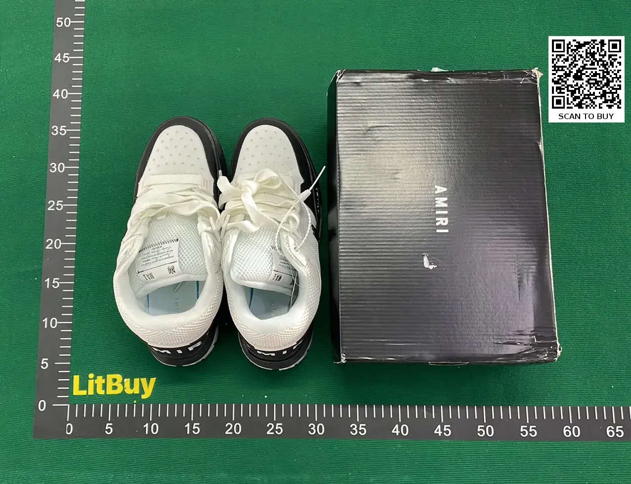 A casual shoes  in the Best OopBuy Spreadsheet QC photos