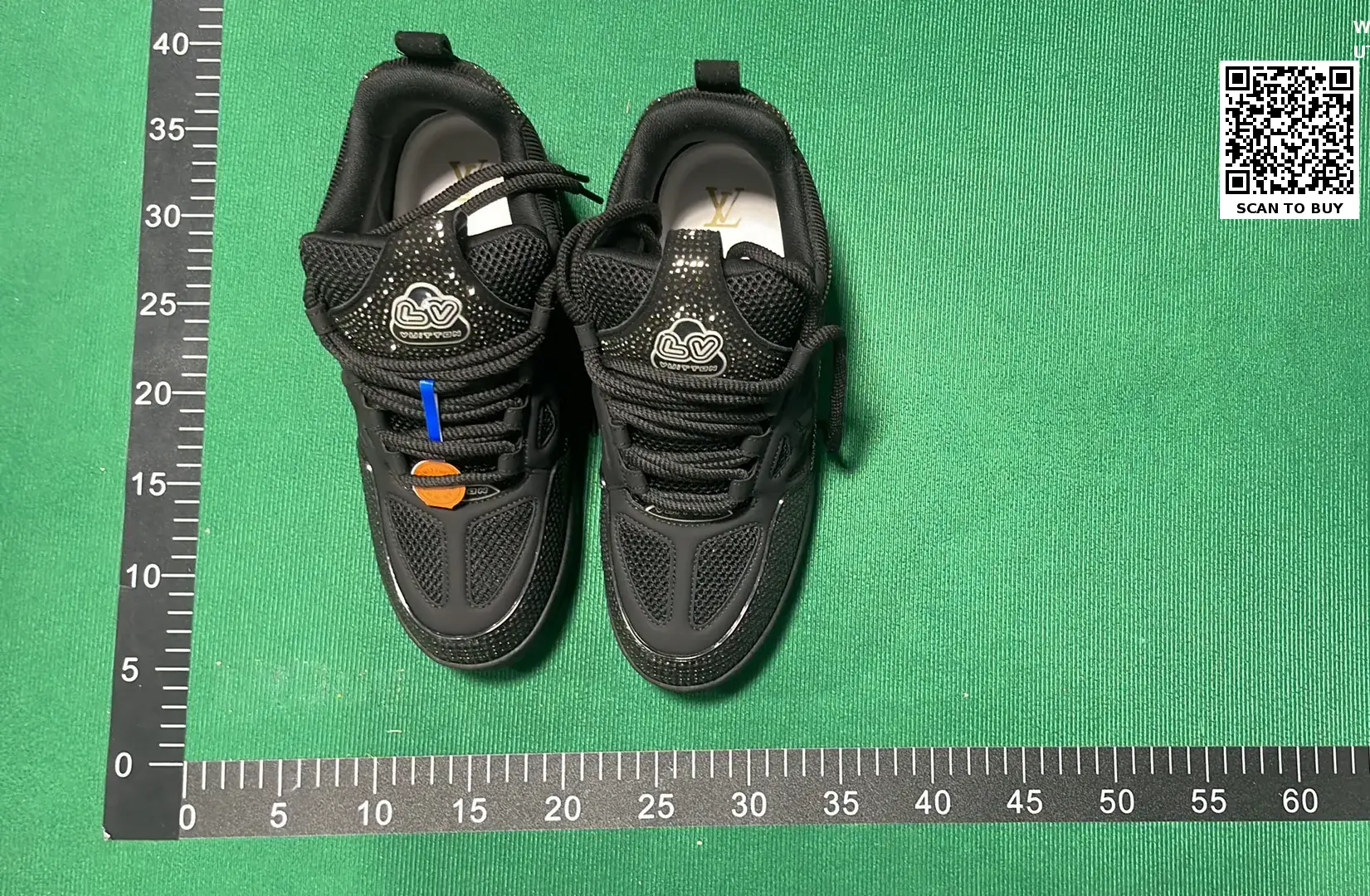 Shoes of L'SS LV LOUIS VUITTON  in the Best OopBuy Spreadsheet QC photos