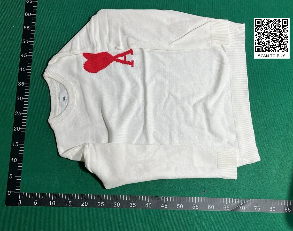 Amini Sweater  in the Best OopBuy Spreadsheet QC photos