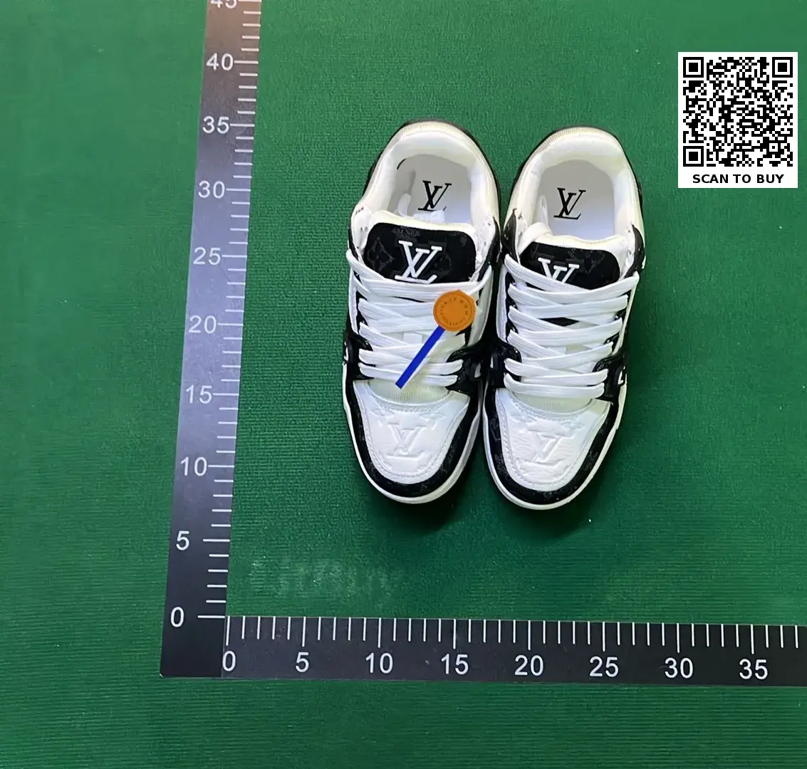 B3D 系带平底低帮板鞋-L  in the Best OopBuy Spreadsheet QC photos