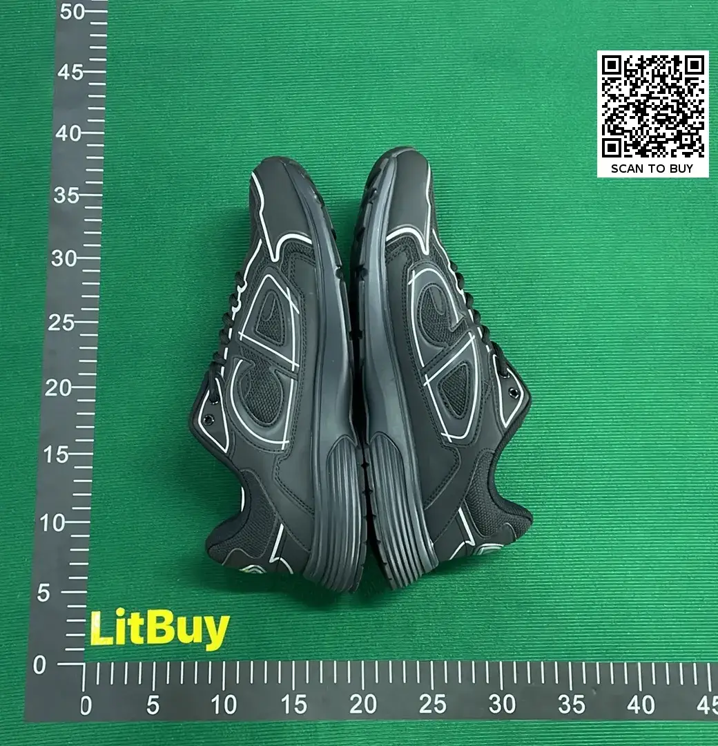 DC B30-L  in the Best OopBuy Spreadsheet QC photos