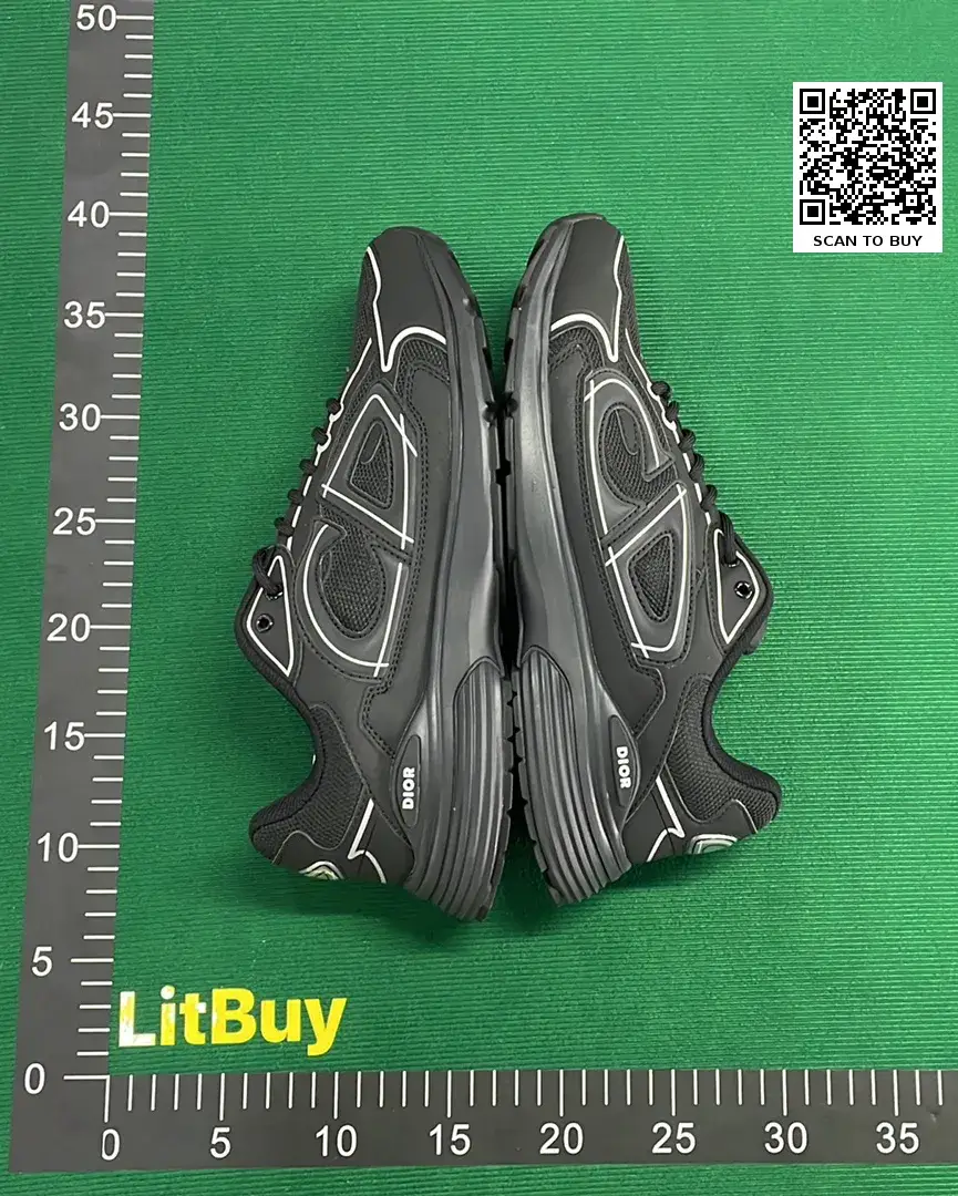 DC B30-L  in the Best OopBuy Spreadsheet QC photos