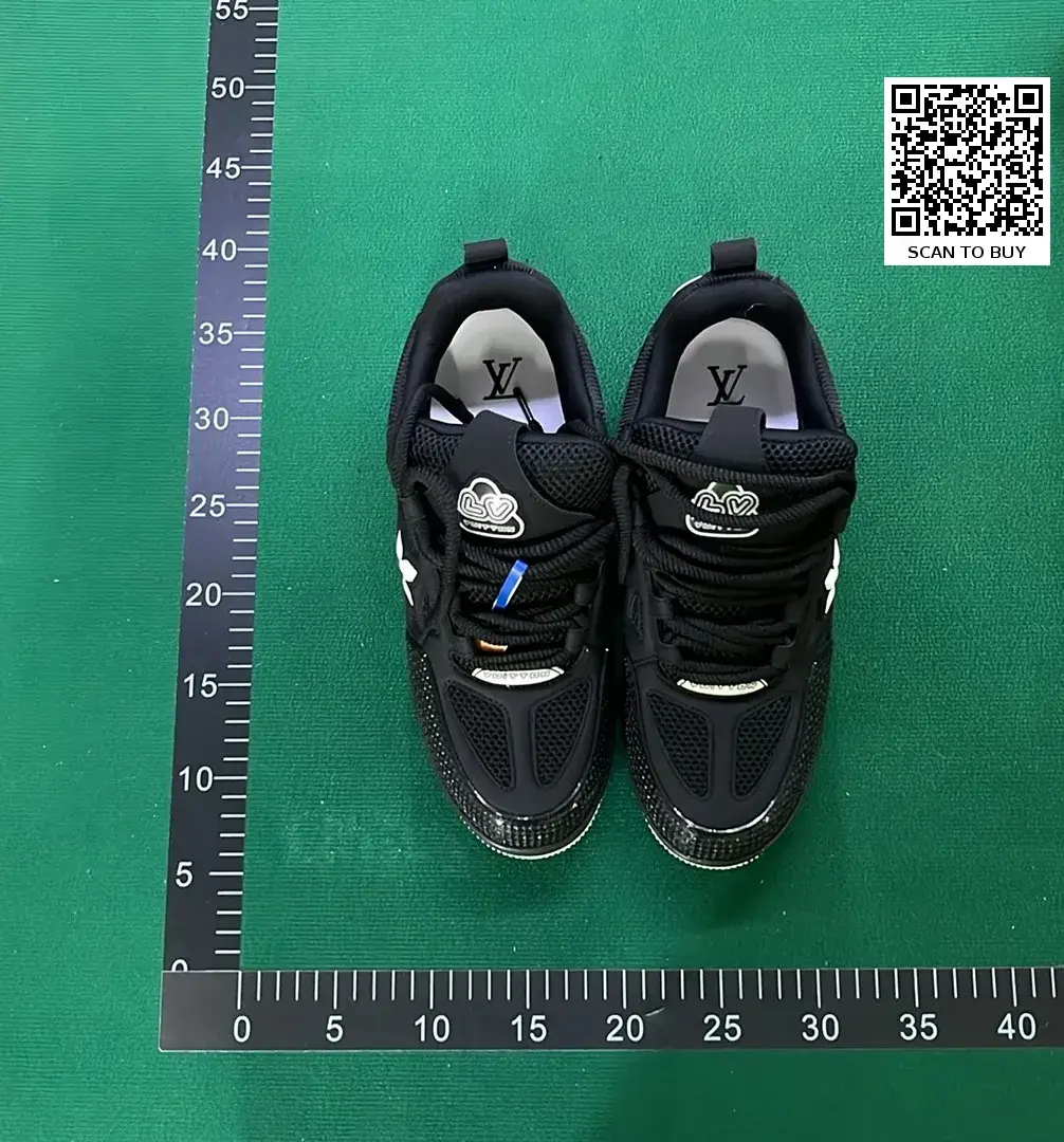Shoes of L'SS LV LOUIS VUITTON  in the Best OopBuy Spreadsheet QC photos