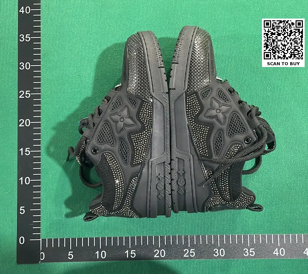 Shoes of L'SS LV LOUIS VUITTON  in the Best OopBuy Spreadsheet QC photos