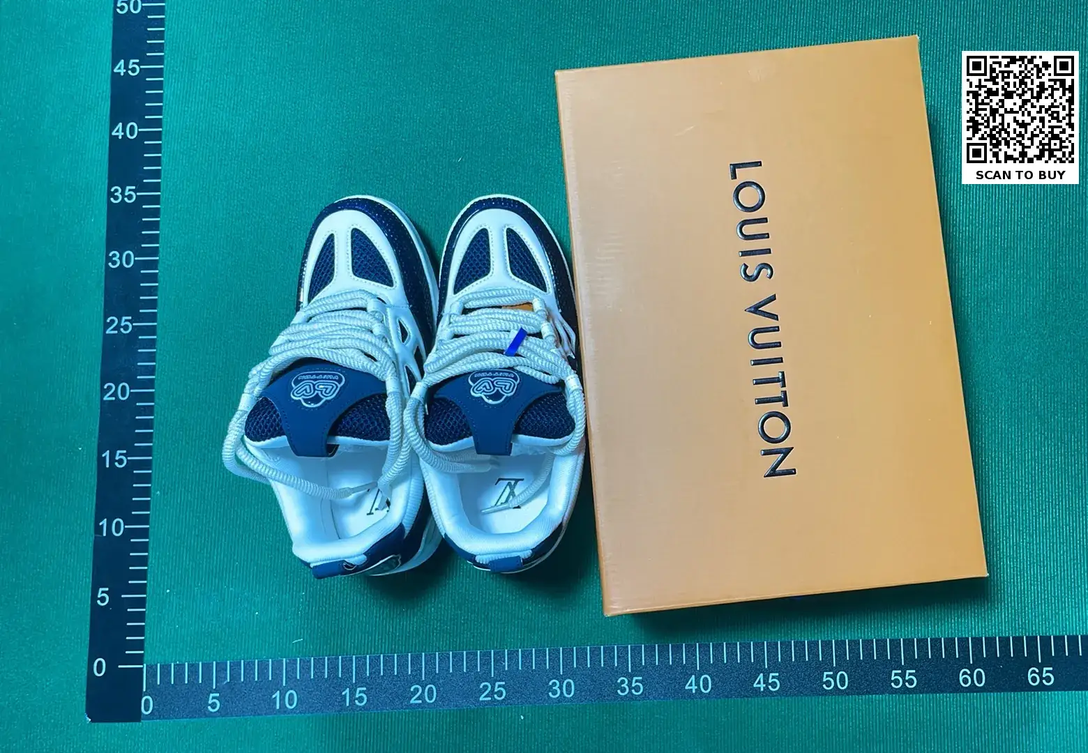 Shoes of L'SS LV LOUIS VUITTON  in the Best OopBuy Spreadsheet QC photos