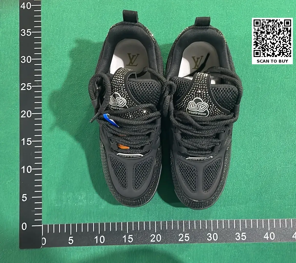 Shoes of L'SS LV LOUIS VUITTON  in the Best OopBuy Spreadsheet QC photos