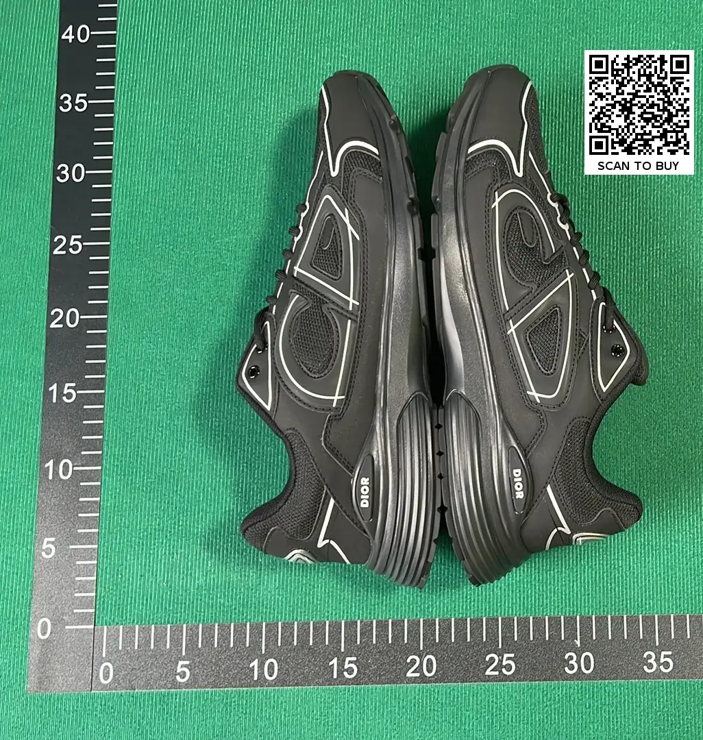 DC B30-L  in the Best OopBuy Spreadsheet QC photos