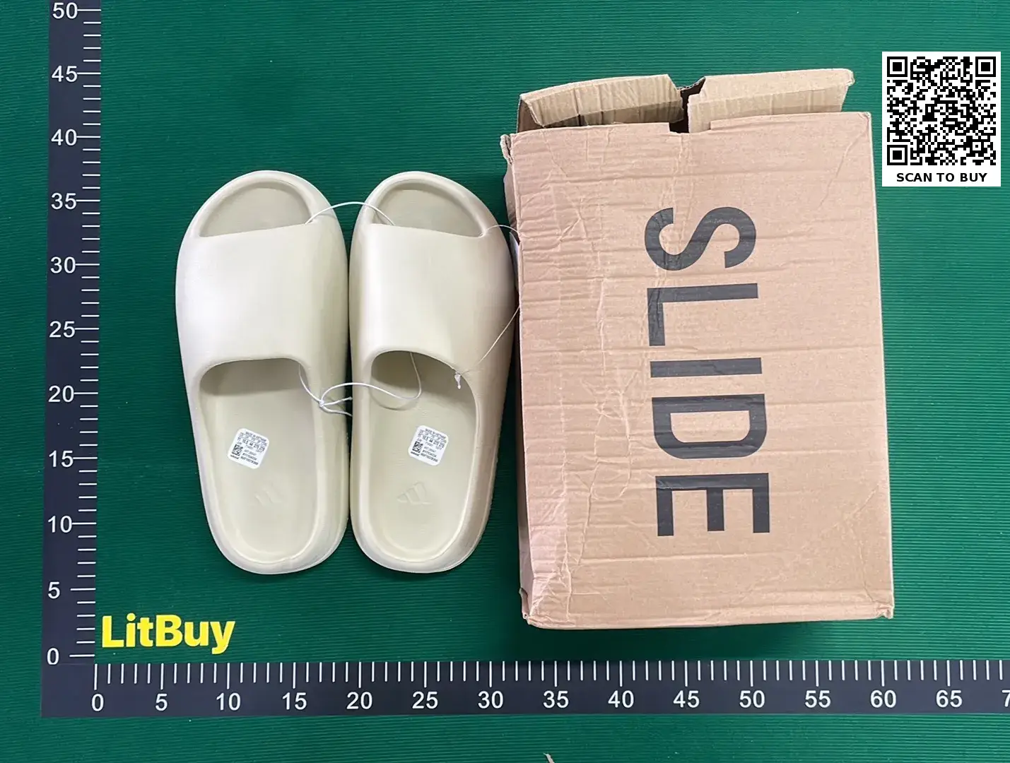 Adidas Originals Yeezy Slide (10+)  in the Best OopBuy Spreadsheet QC photos