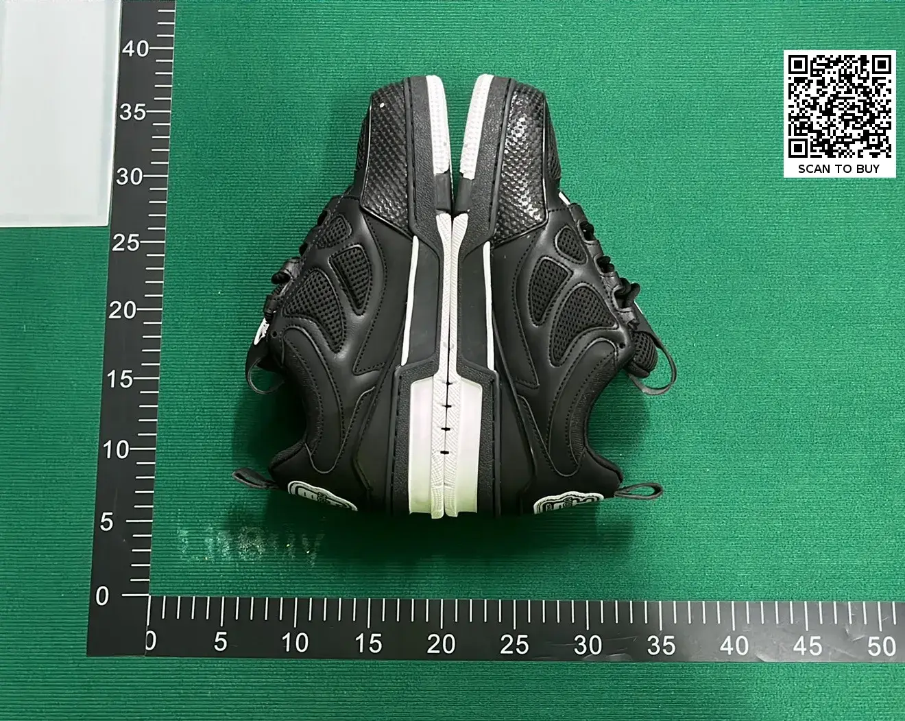 Louis Vuitton Trainer （25+）  in the Best OopBuy Spreadsheet QC photos