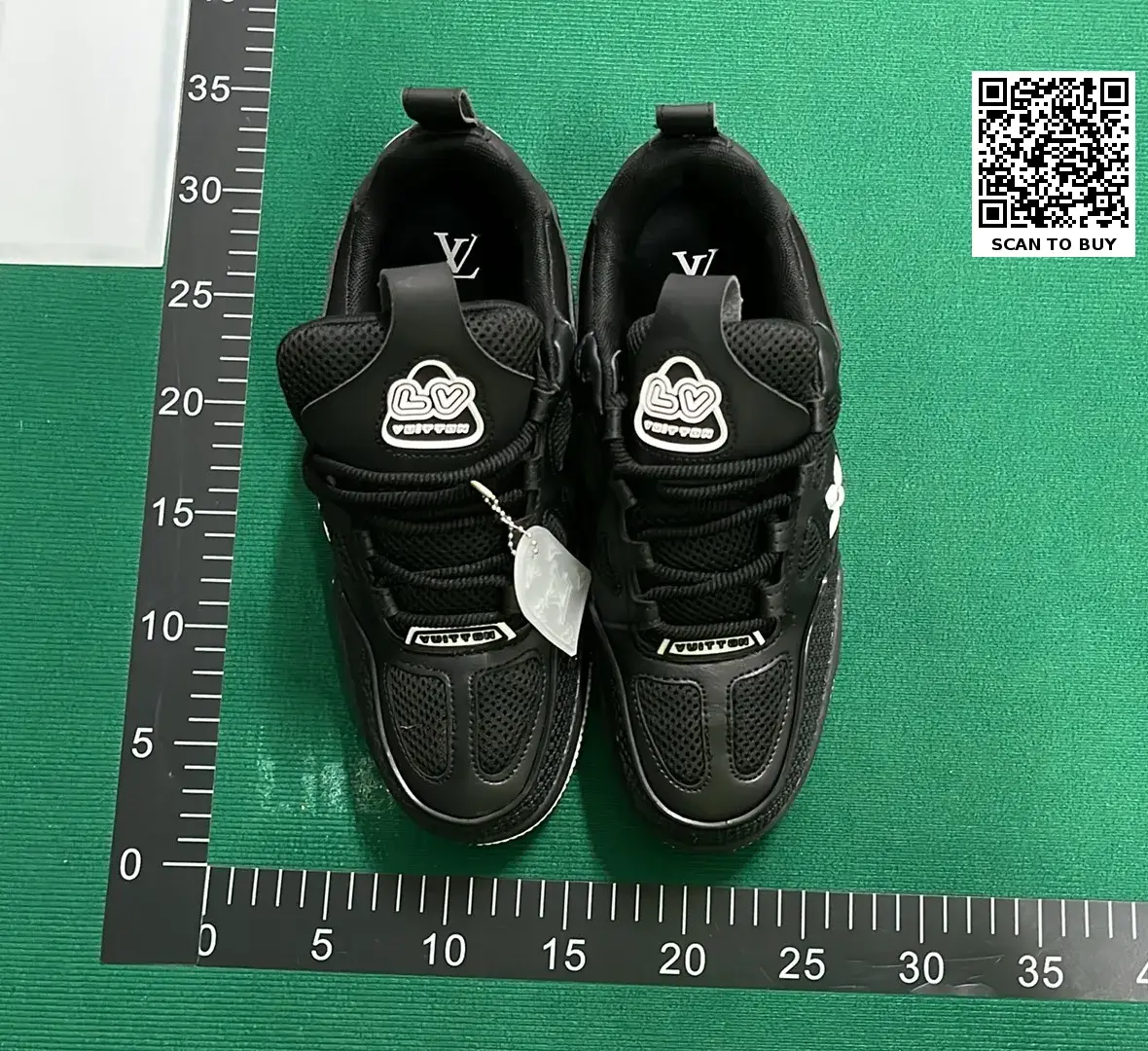 Louis Vuitton Trainer （25+）  in the Best OopBuy Spreadsheet QC photos
