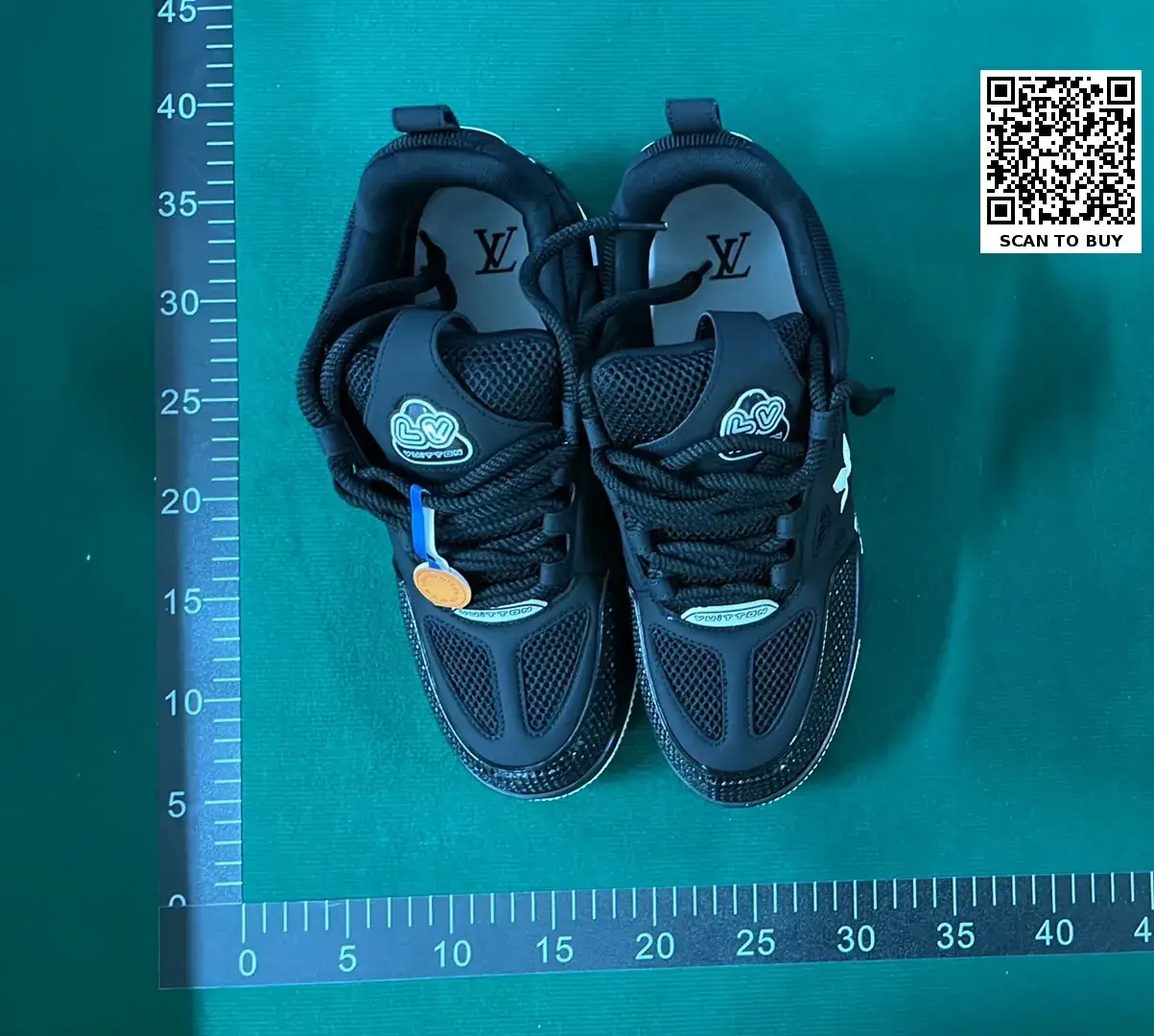 Shoes of L'SS LV LOUIS VUITTON  in the Best OopBuy Spreadsheet QC photos