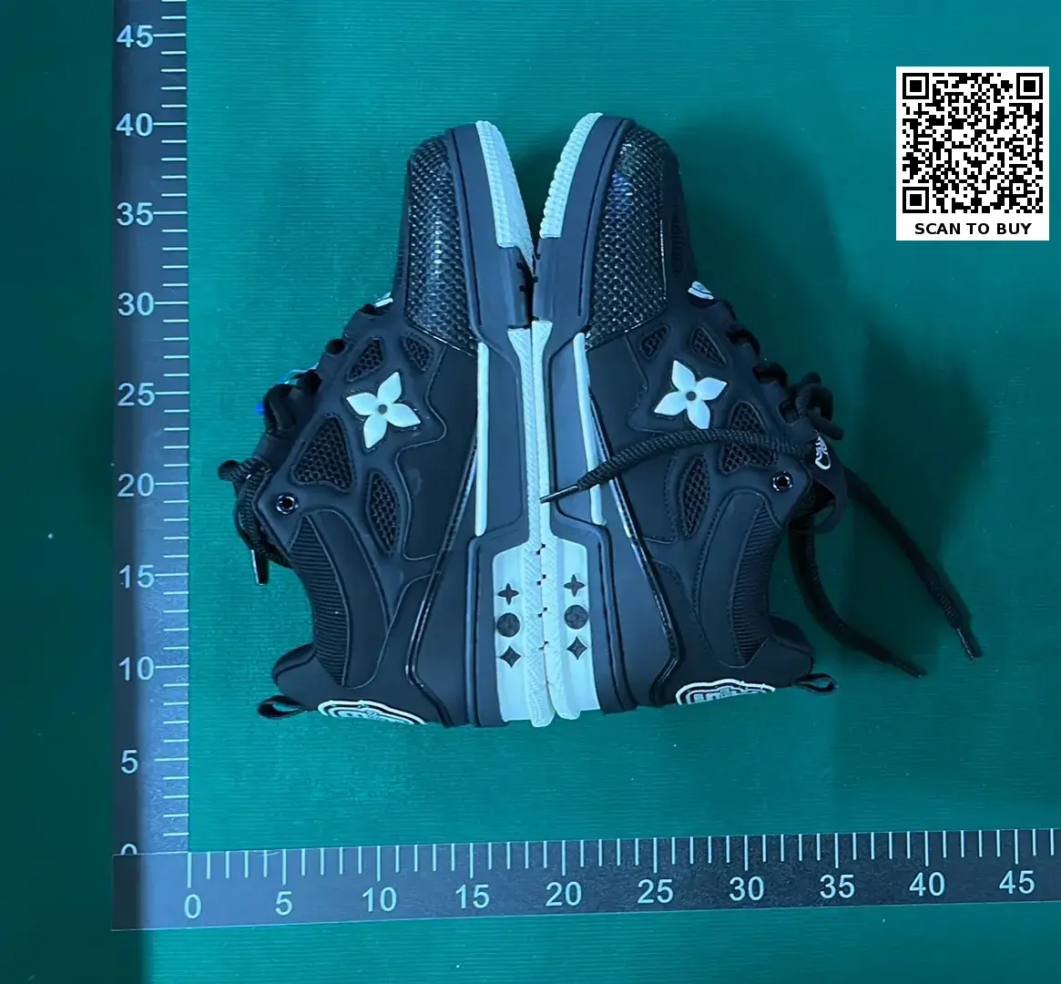 Shoes of L'SS LV LOUIS VUITTON  in the Best OopBuy Spreadsheet QC photos