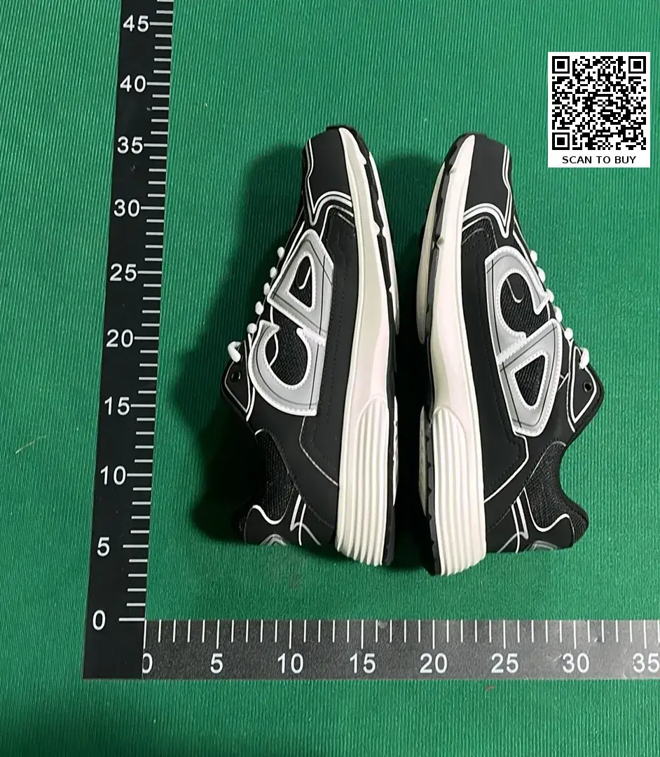 B30 sneakers  in the Best OopBuy Spreadsheet QC photos