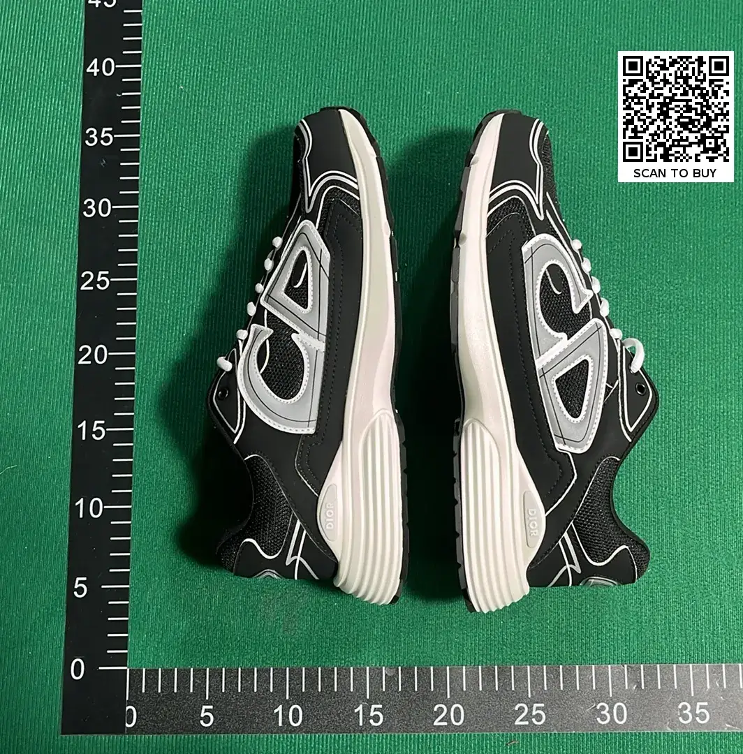 B30 sneakers  in the Best OopBuy Spreadsheet QC photos