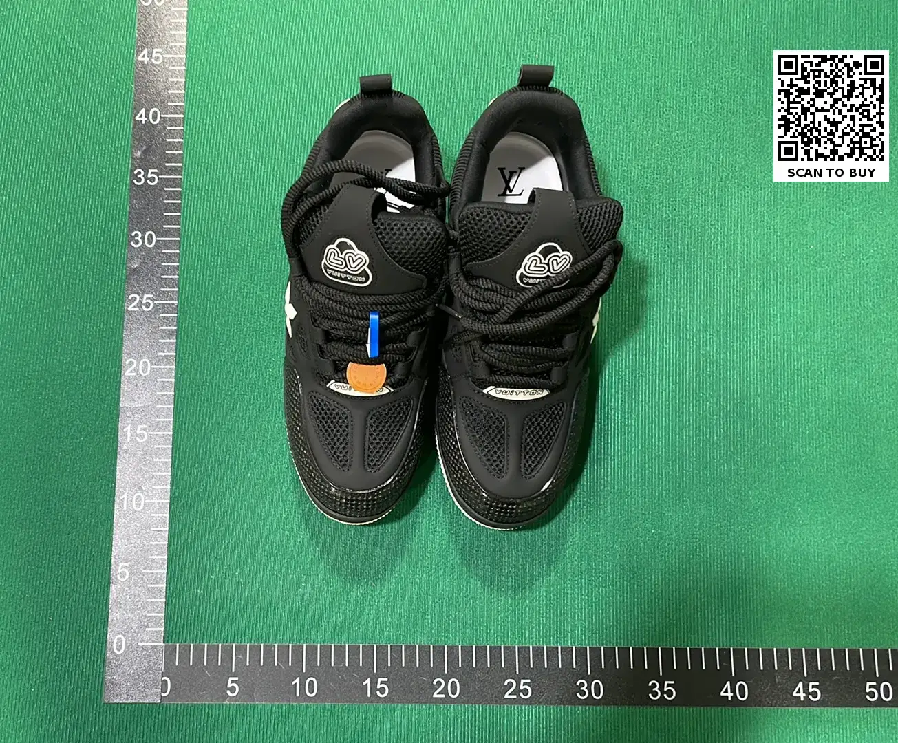 Shoes of L'SS LV LOUIS VUITTON  in the Best OopBuy Spreadsheet QC photos